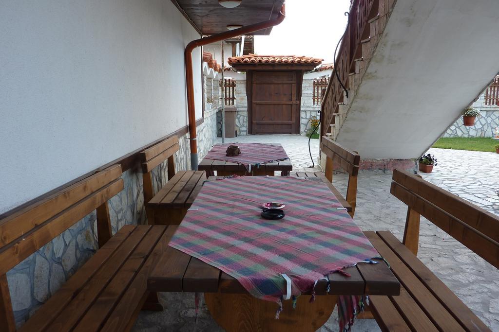 Guest House H Dzhogolanov Koprivshtitsa Exterior photo