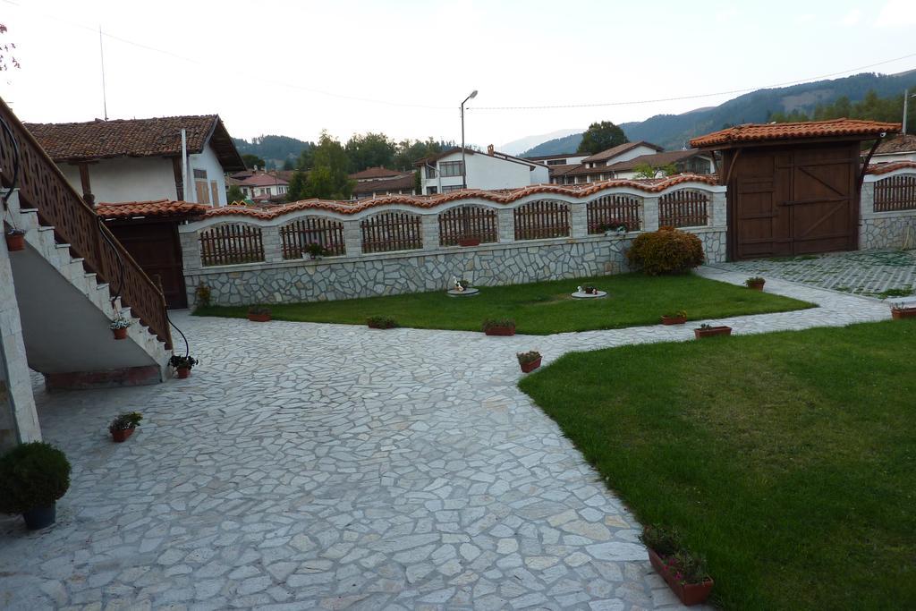 Guest House H Dzhogolanov Koprivshtitsa Exterior photo